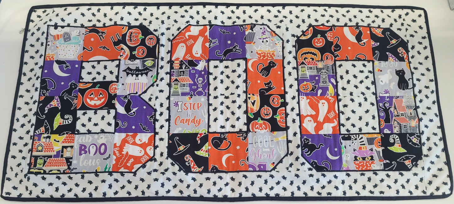 "BOO" Quilt with Amanda Class