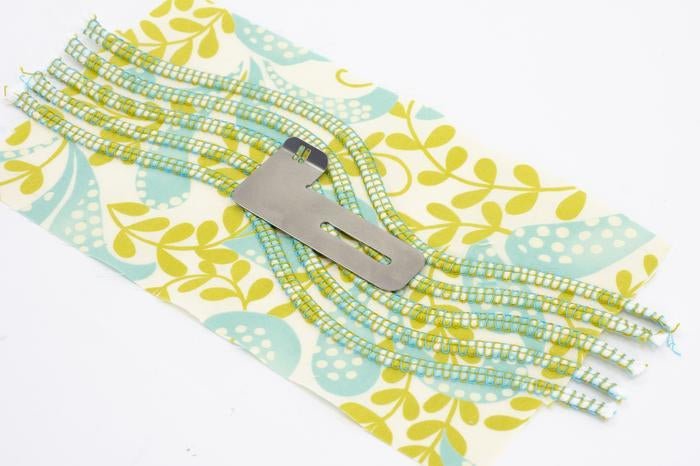 Applaud Cord Guide Plate - Quality Sewing & Vacuum