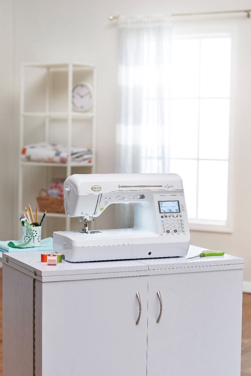 Baby Lock Lyric Sewing and Quilting Machine - with FREE Online Sewing Classes (BA-LOK60D)