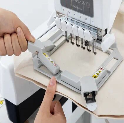Brother Single Flash Frame M Clamp Magentic Hoop (4"x4") - Quality Sewing & Vacuum