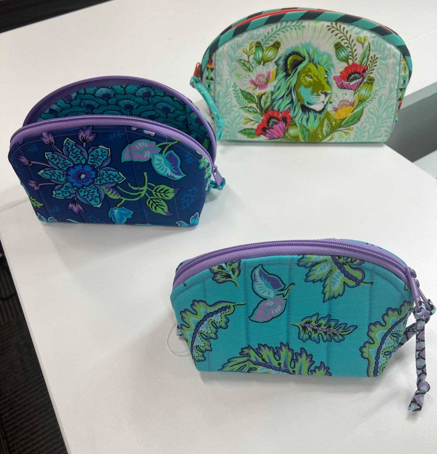 Clam Up Zipper Bags with Joni Class