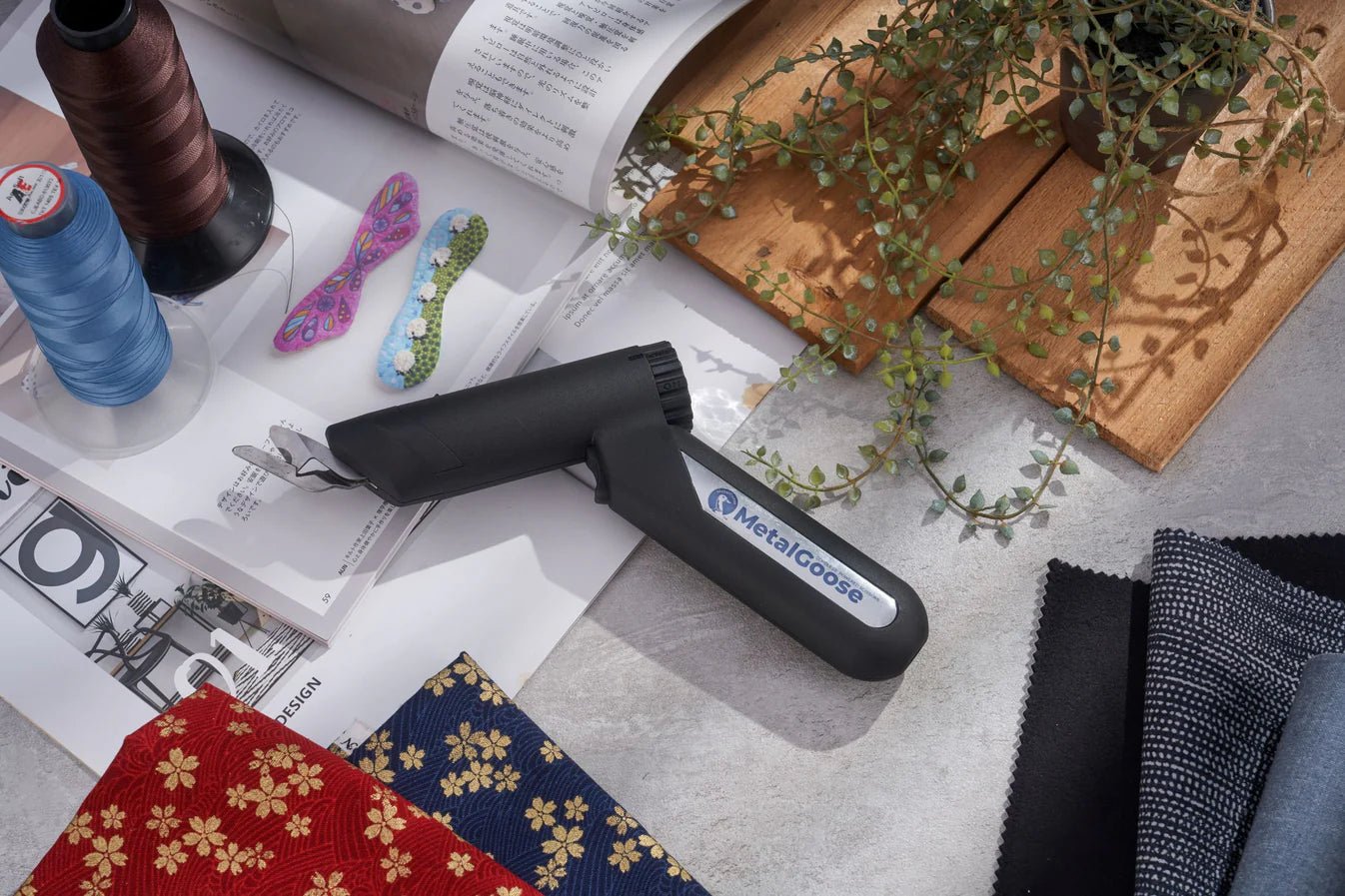 Electric Scissors