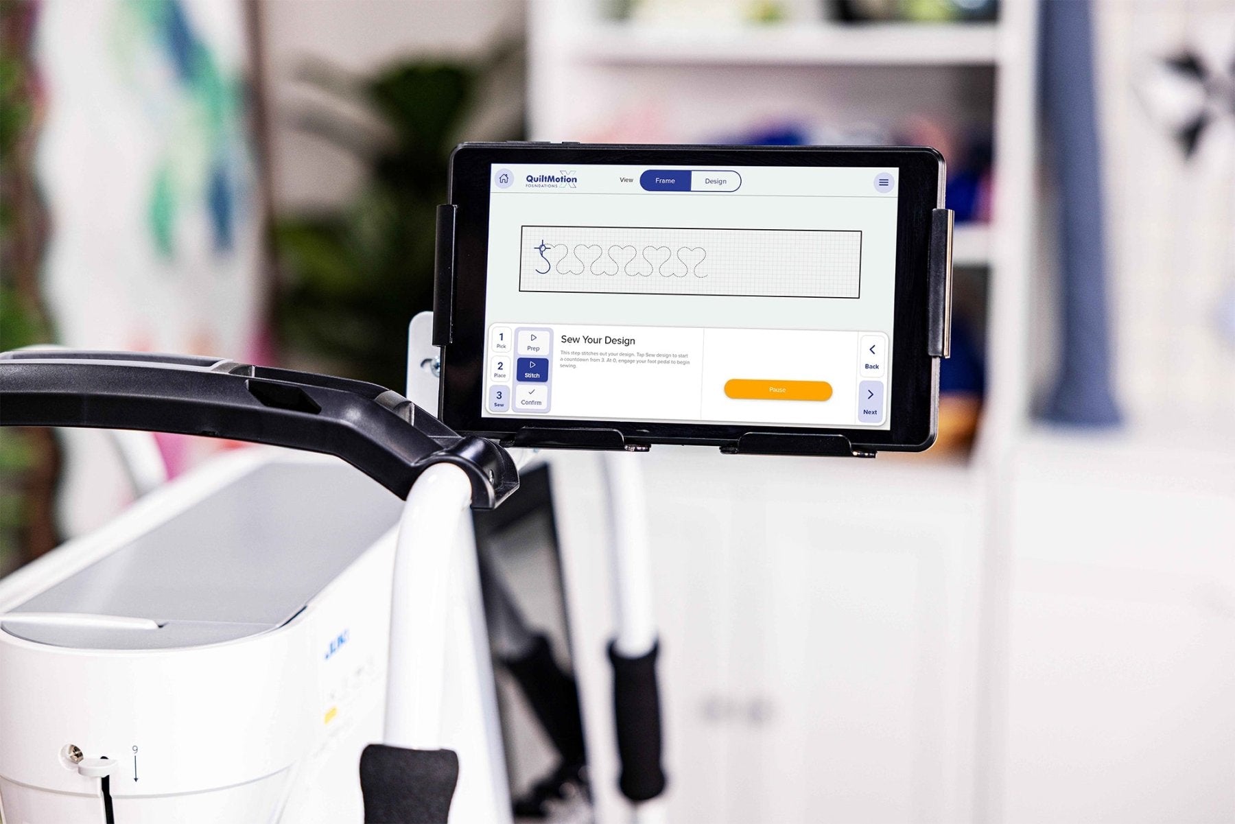 Grace QuiltMotion X: Foundations Quilting Software