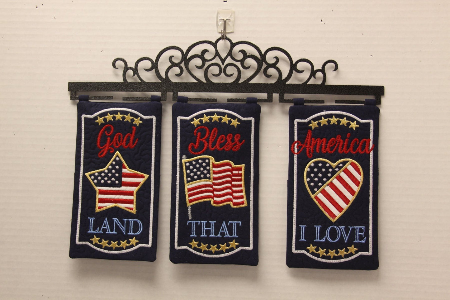ITH God Bless America Table Top Display Class