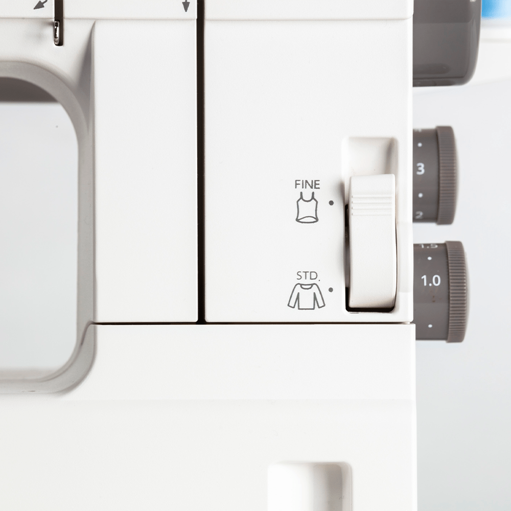 Janome CoverPro 3000 Professional