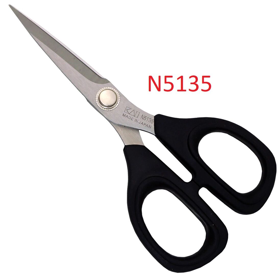 Kai 5.5 Embroidery Scissors N5135