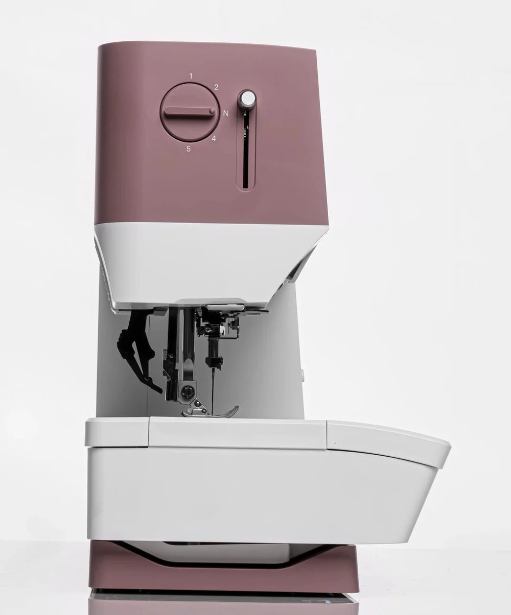 Pfaff Quilt Ambition 635 Sewing & Quilting Machine