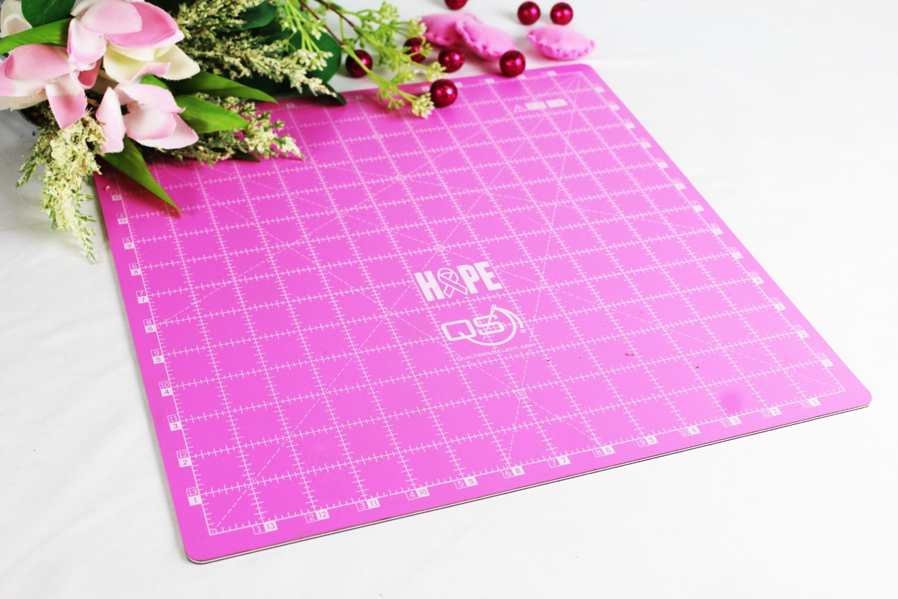 Quilters Select Hope Rotary Cutting Mat 14x14 in Pink