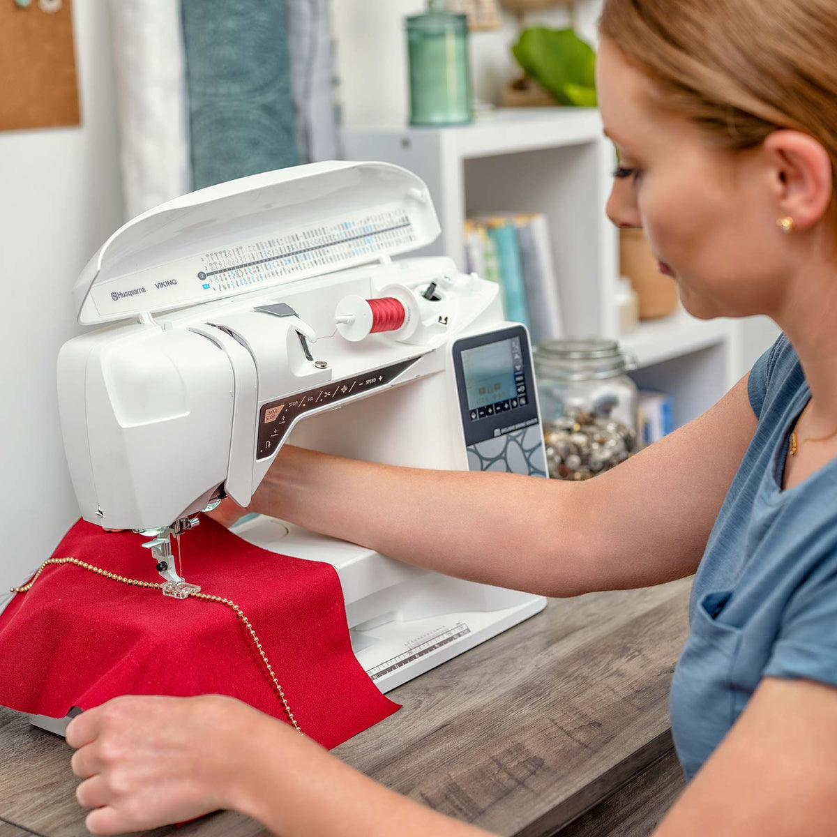 Husqvarna Viking Opal 690Q sewing and quilting machine