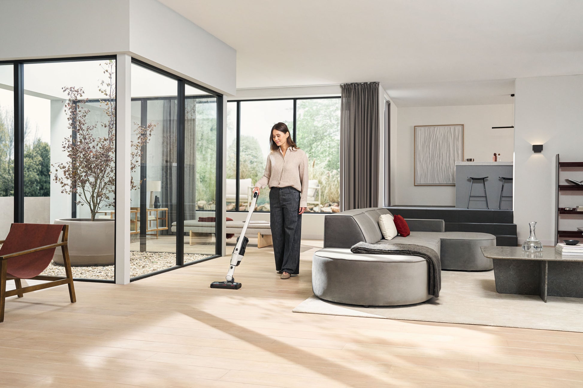 Miele Triflex HX3 Cordless Stick Vacuum - Brilliant White