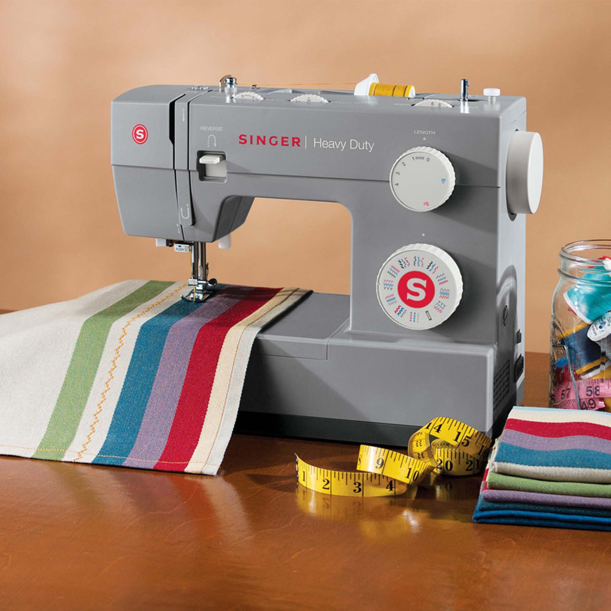 Singer Heavy Duty 4432 Sewing Machine