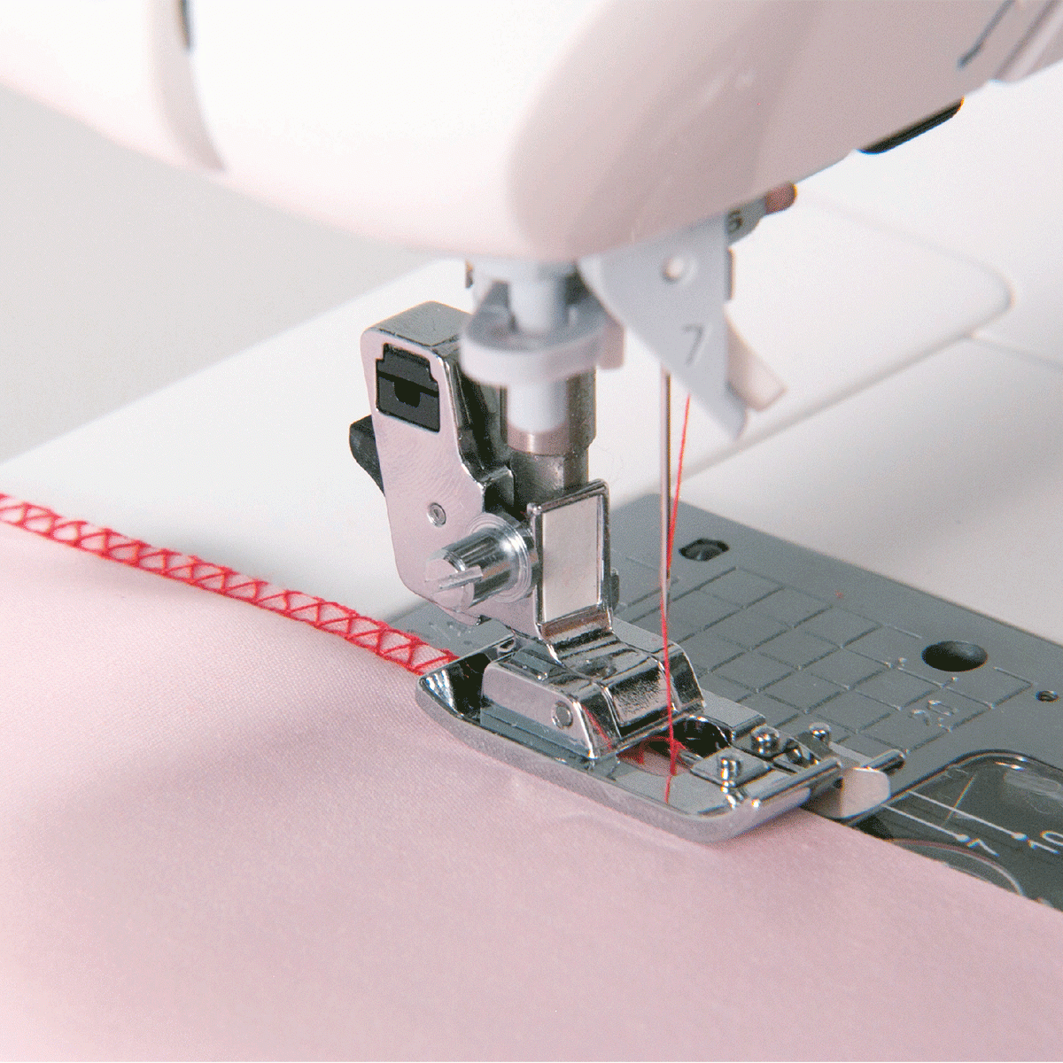 Juki Exceed F400 | 456 Stitches, Box Feed, Quilting