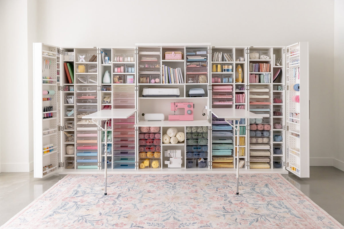 DreamBox XL Plus open with fold-out table, White