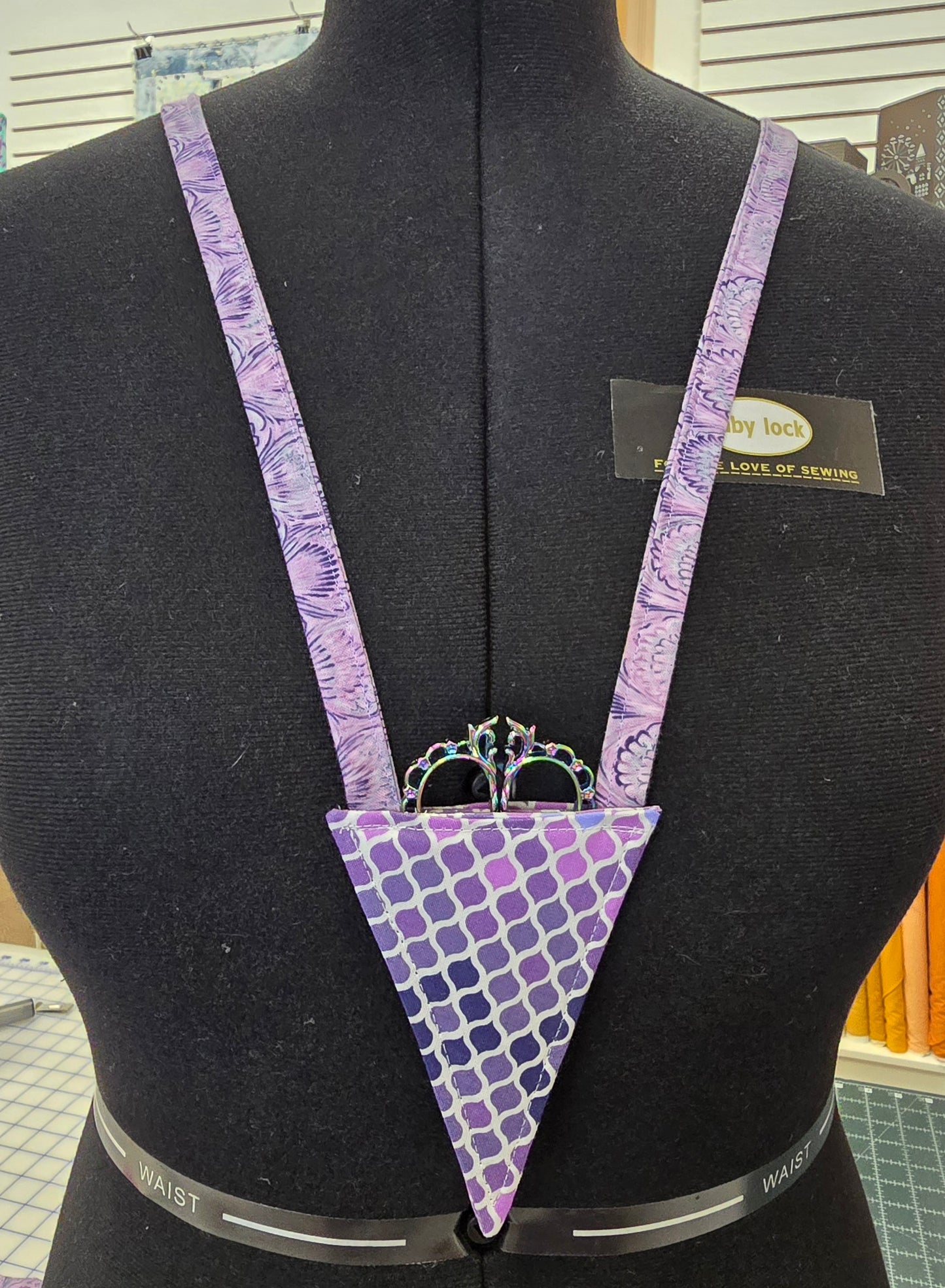 Scissors & Snips Lanyard Class