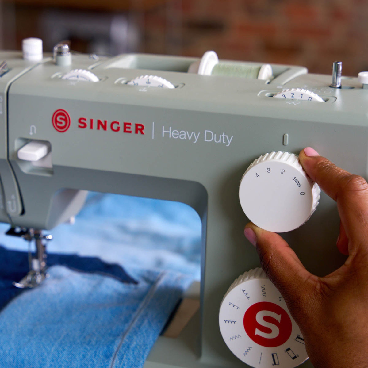 Singer Heavy Duty 4511 Next Evolution Sage Sewing Machine