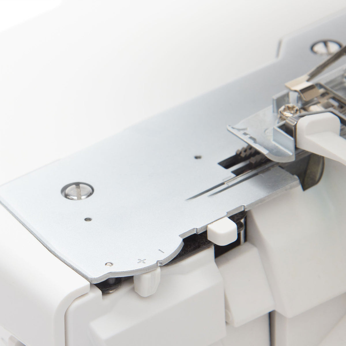 Singer S0600 Serger