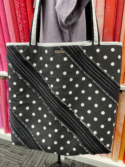 Trendy Fringe Serger Tote Class