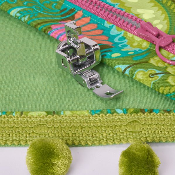 Baby Lock Adjustable Zipper and Piping Foot