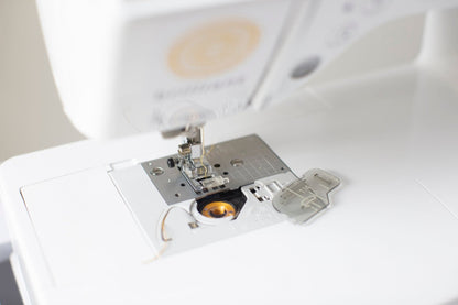 Baby Lock Brilliant Sewing Machine Drop-in Bobbin