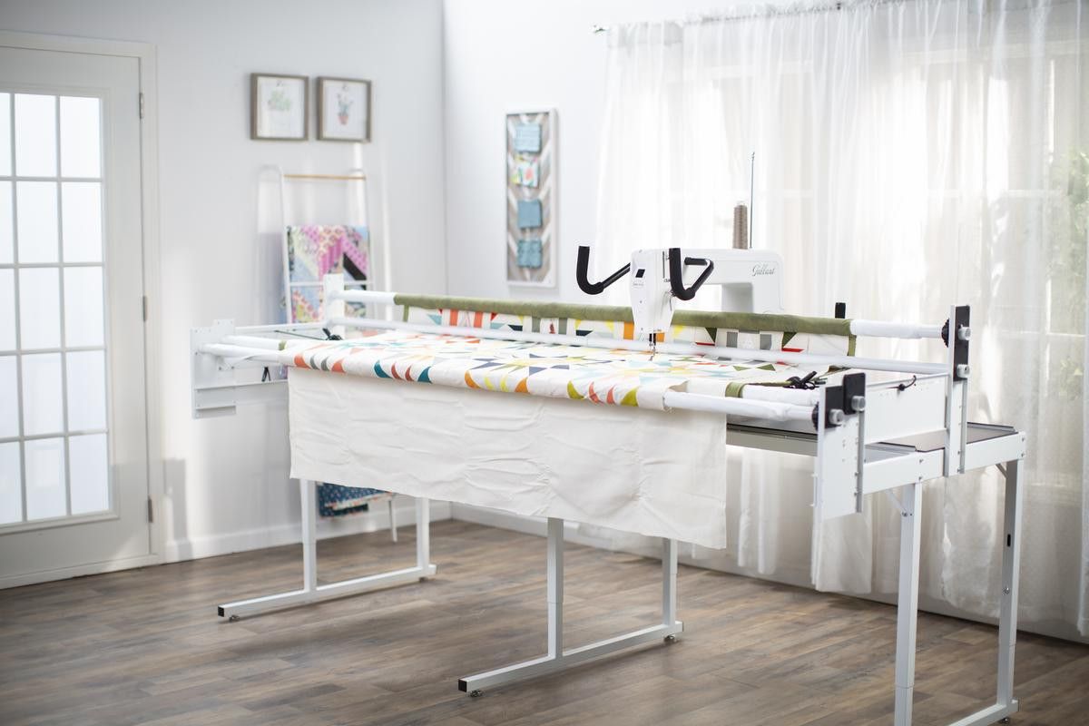 Baby Lock Gallant Longarm Quilting Machine with 8-Foot Villa Frame