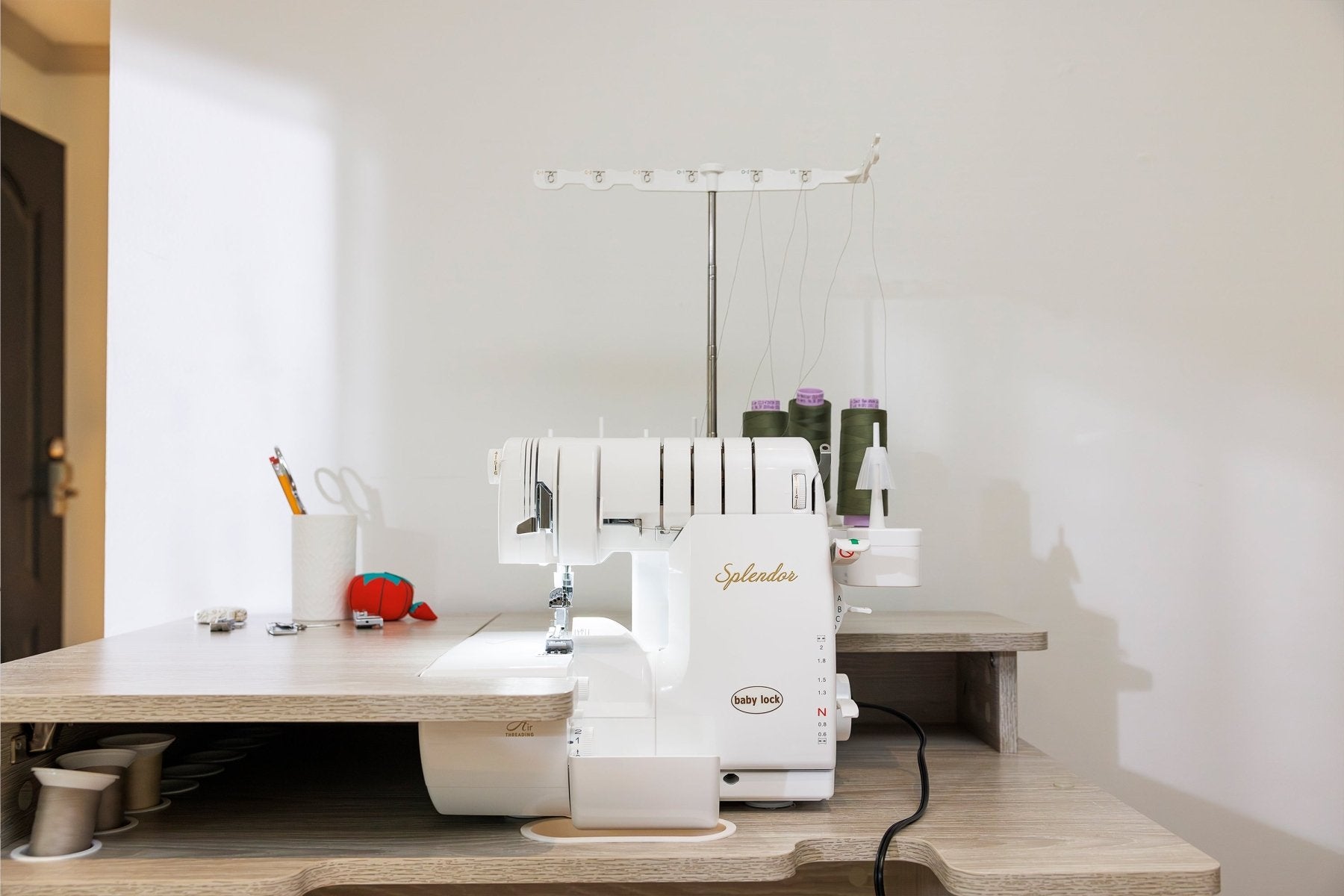 Baby Lock Splendor Overlock & Coverstitch Machine