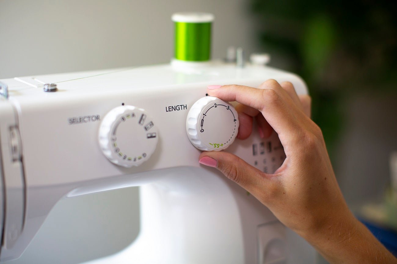 Baby Lock Zest Sewing Machine from the Genuine Collection - with FREE Online Classes