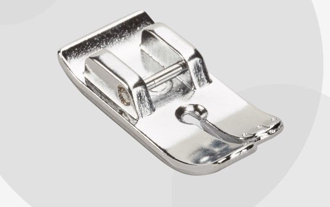 Bernette Straight- Stitch Foot b33/b35