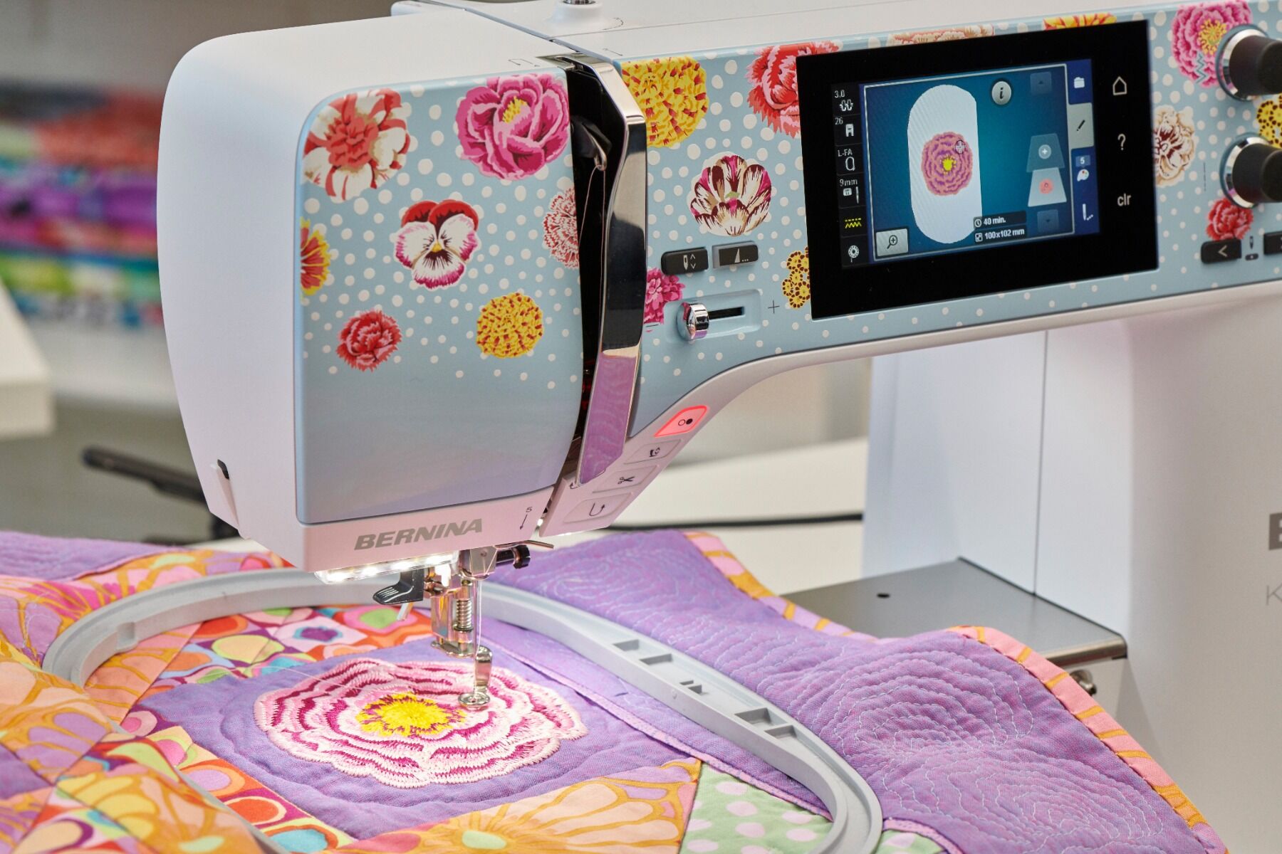 Bernina 570QE Kaffe Special Edition Sewing & Embroidery Machine