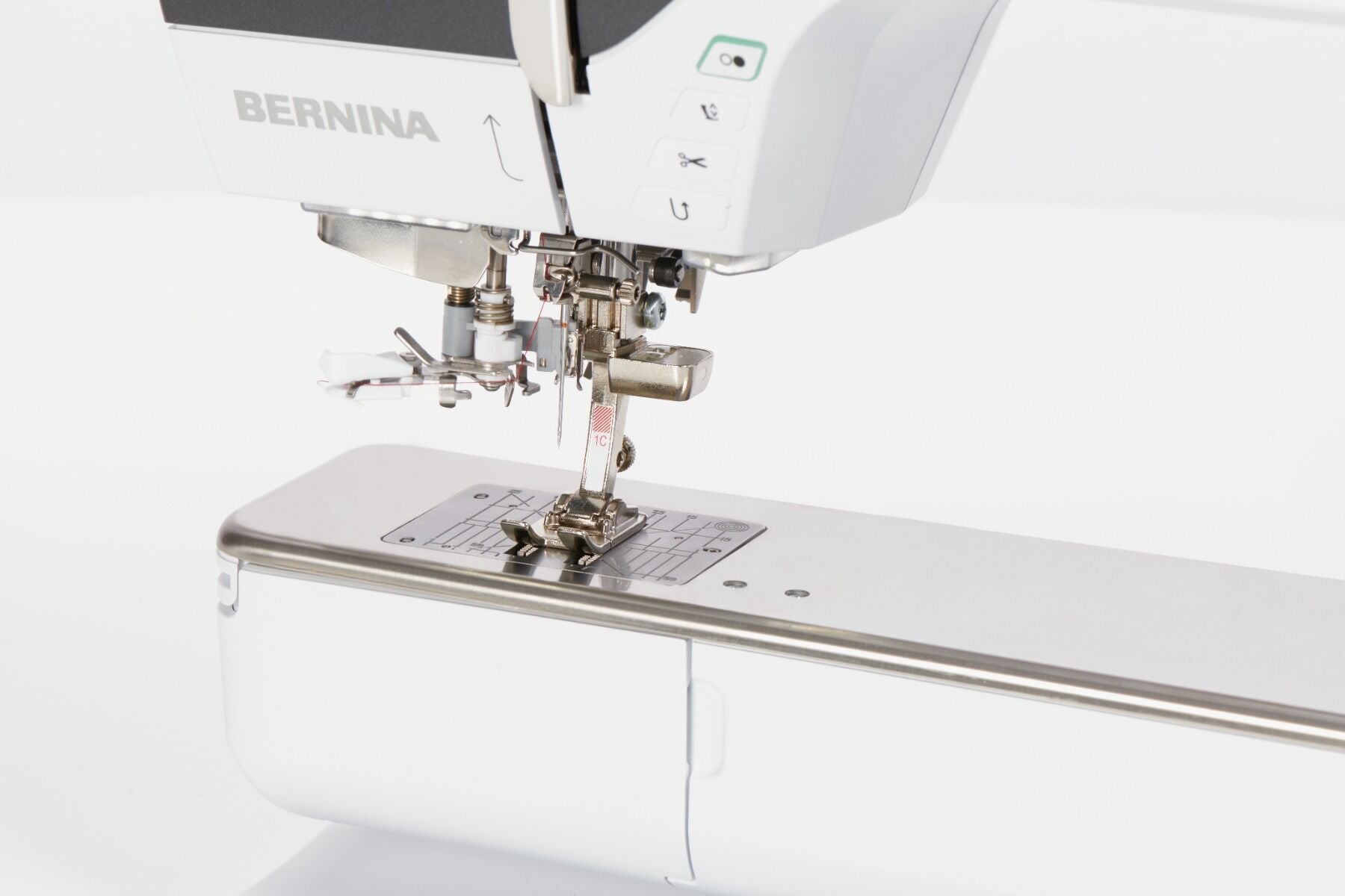 Bernina 790 Pro Sewing, Quilting, & Embroidery Machine