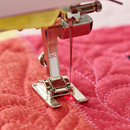 BERNINA 790 ULTRA Pinpoint Laser