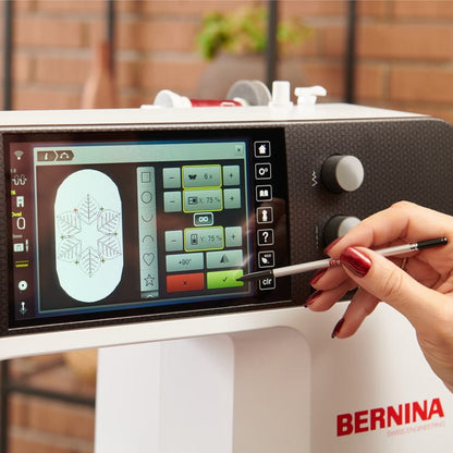 BERNINA 790 ULTRA More Editing Possibilities