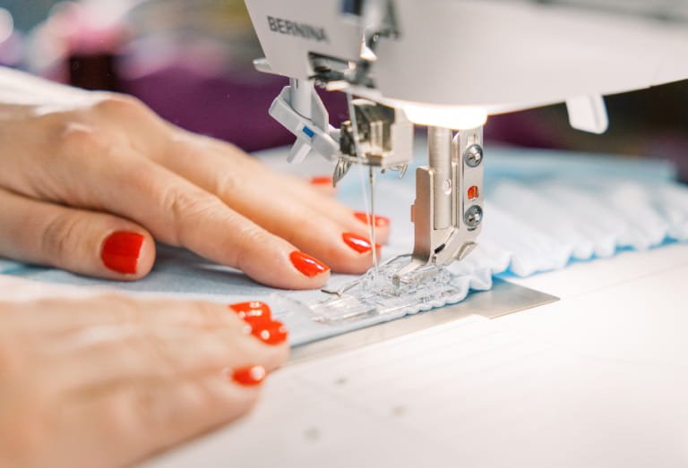 BERNINA L 620 Coverstitch Machine