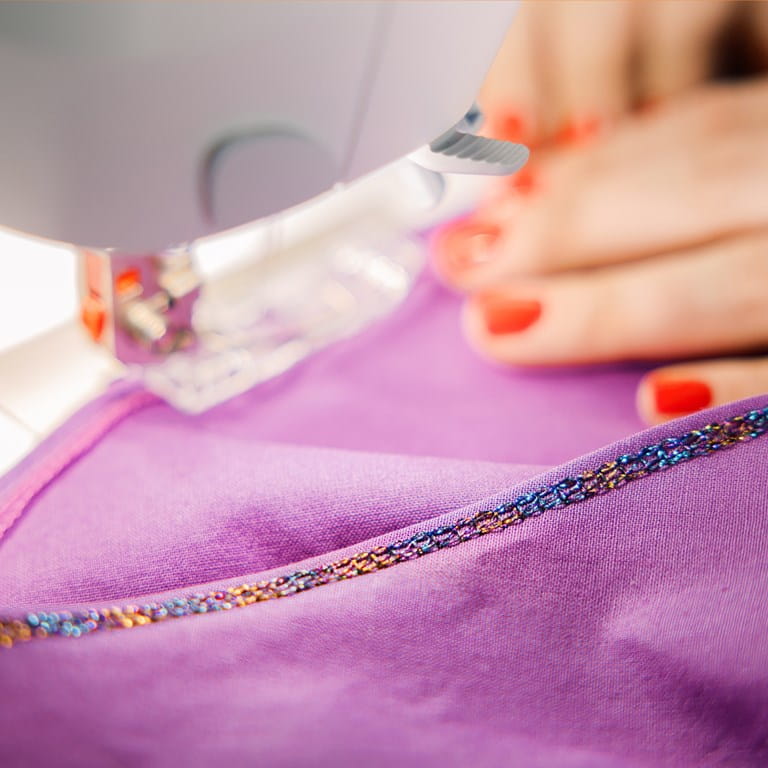 BERNINA L 620 Coverstitch Machine