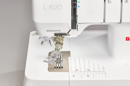 BERNINA L 620 Swing out Presser Foot