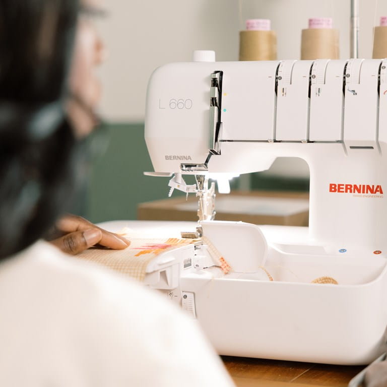 BERNINA L 660 Overlocker Serger (Pre-Order Deposit)