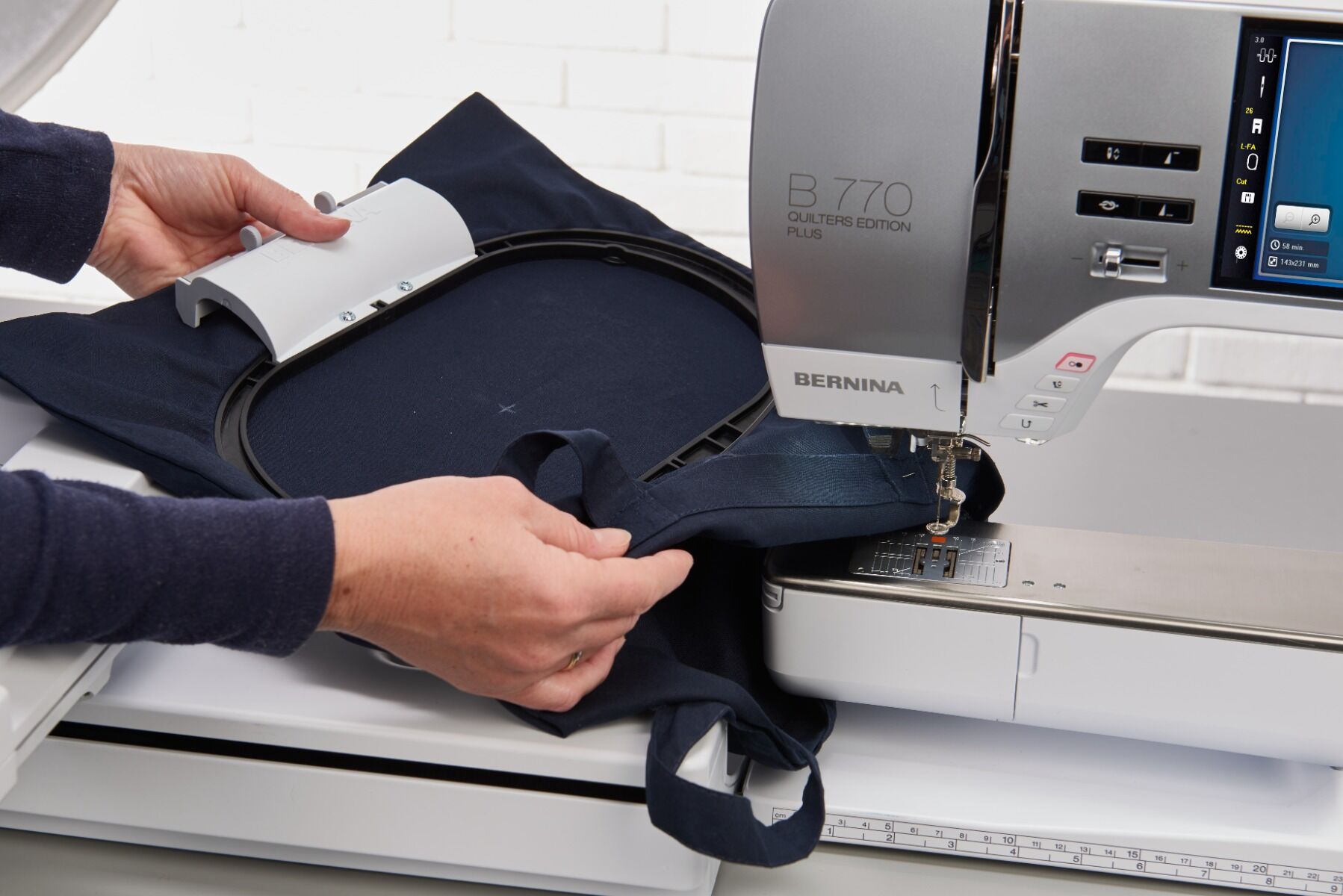 Bernina Large Free-Arm Embroidery Hoop