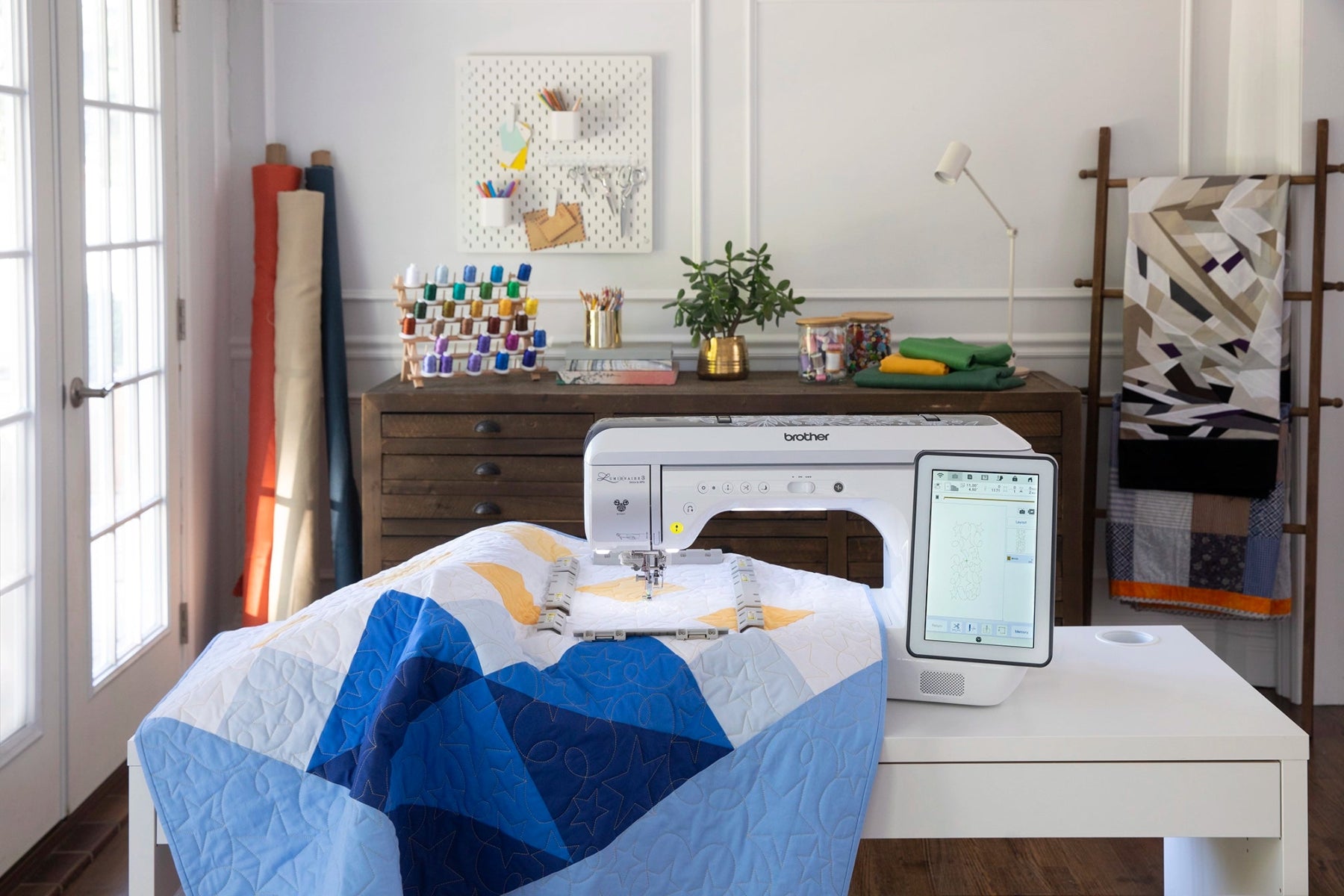 Pre-Owned Brother XP3 Luminaire Sewing & Embroidery