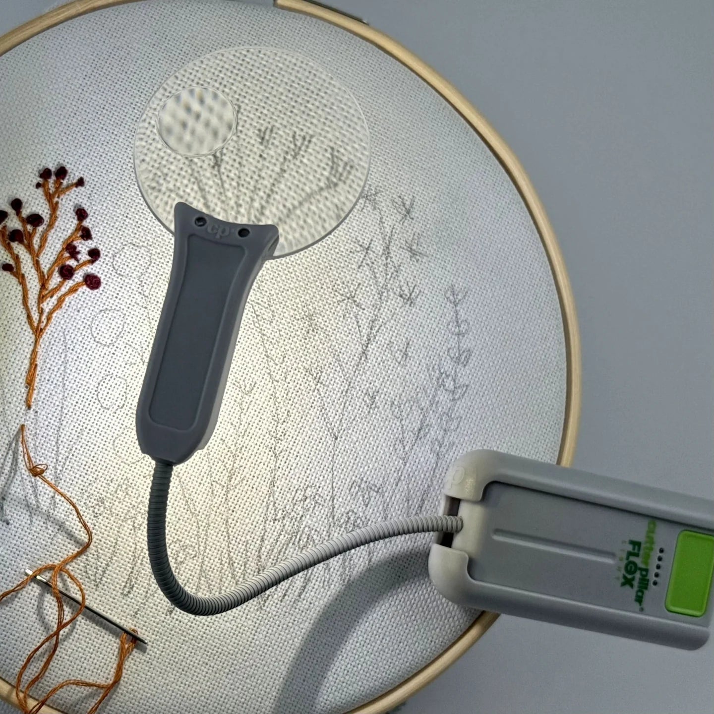 CutterPillar Flex Charging and Accessory Station
