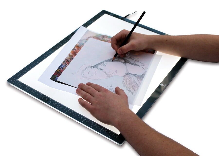 Daylight Wafer 2 LED Lightbox U35030 Plugged In - Quality Sewing & Vacuum
