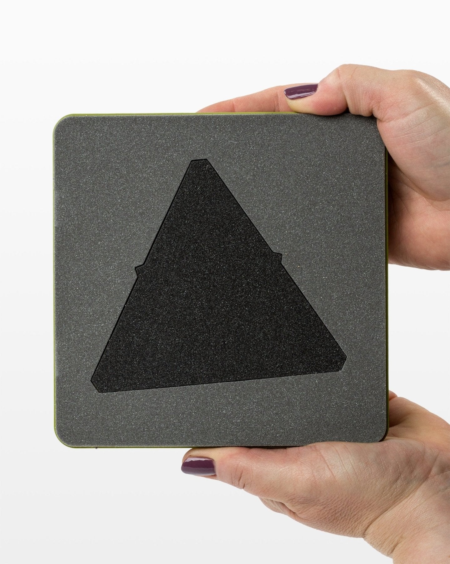 GO! Equilateral Triangle-4 1/2" Sides (4 1/4" Finished) Die
