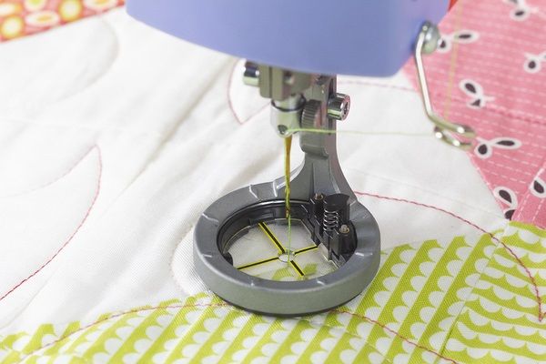 Grace 360 Wonderfoot for Q'nique Longarm Quilting Machines
