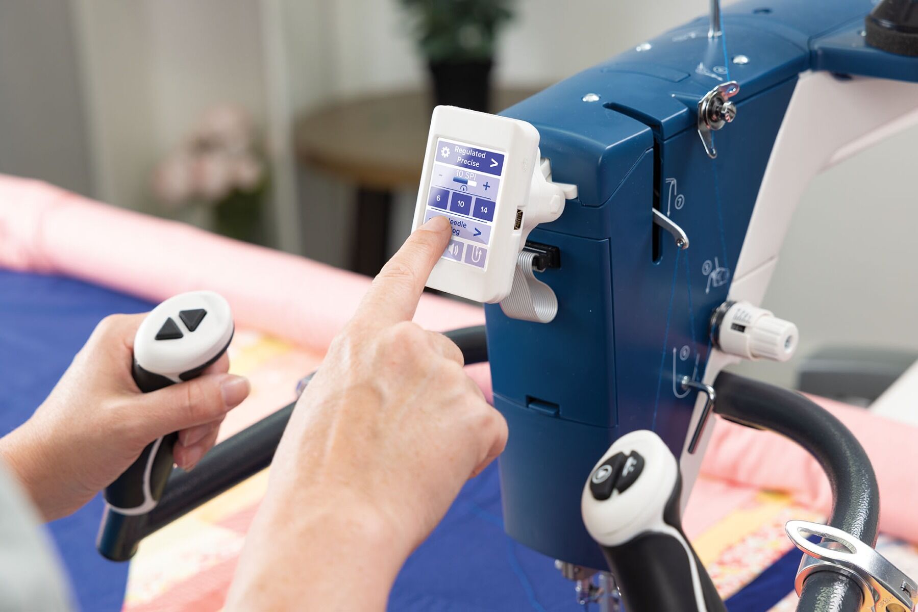 Grace Q'nique 19X Longarm Quilting Machine