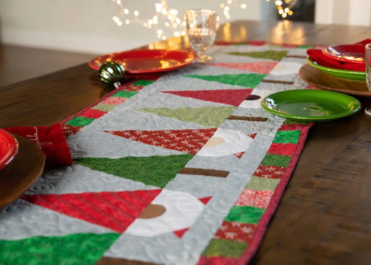 Forest Dwellers Table Runner Kit