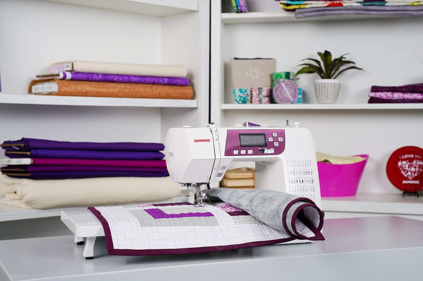 Janome 3160QDC-G Computerized Sewing & Quilting Machine - Quality Sewing & Vacuum