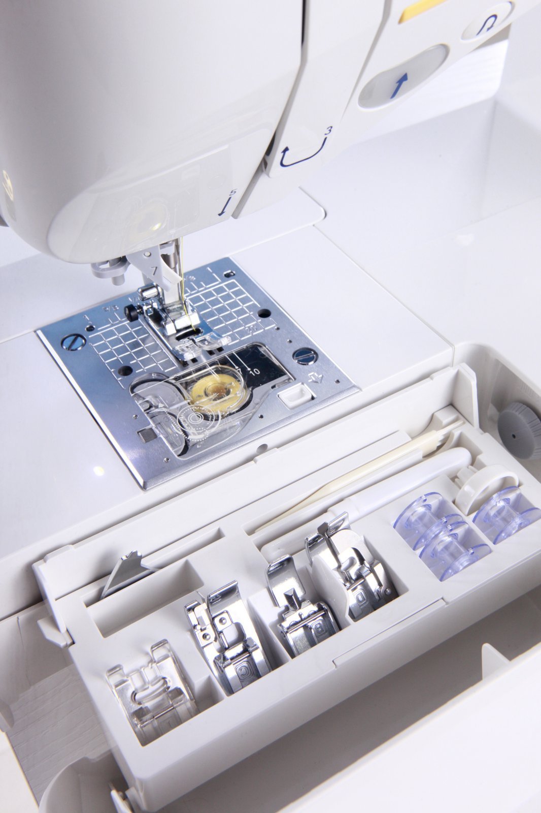 Juki Exceed HZL-F400 Computerized Sewing & Quilting Machine