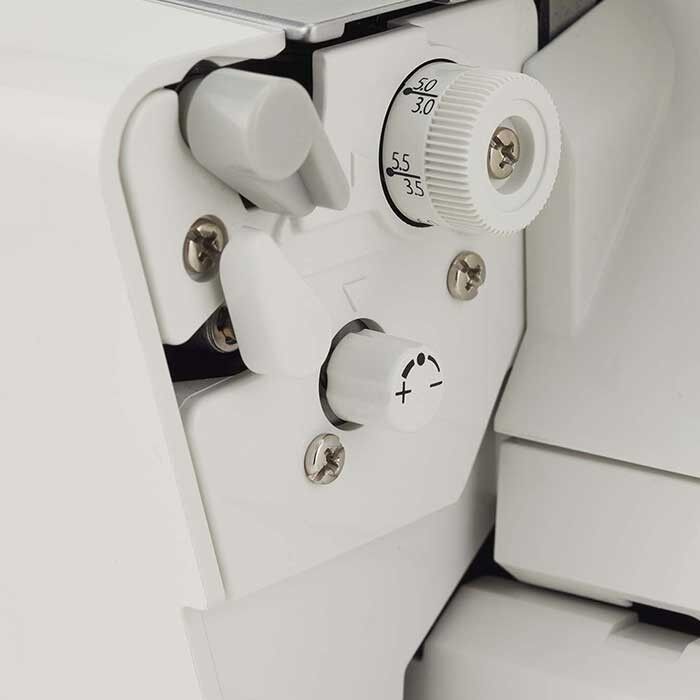 Juki MO-2800 2/3/4 Air Threading Overlock Machine