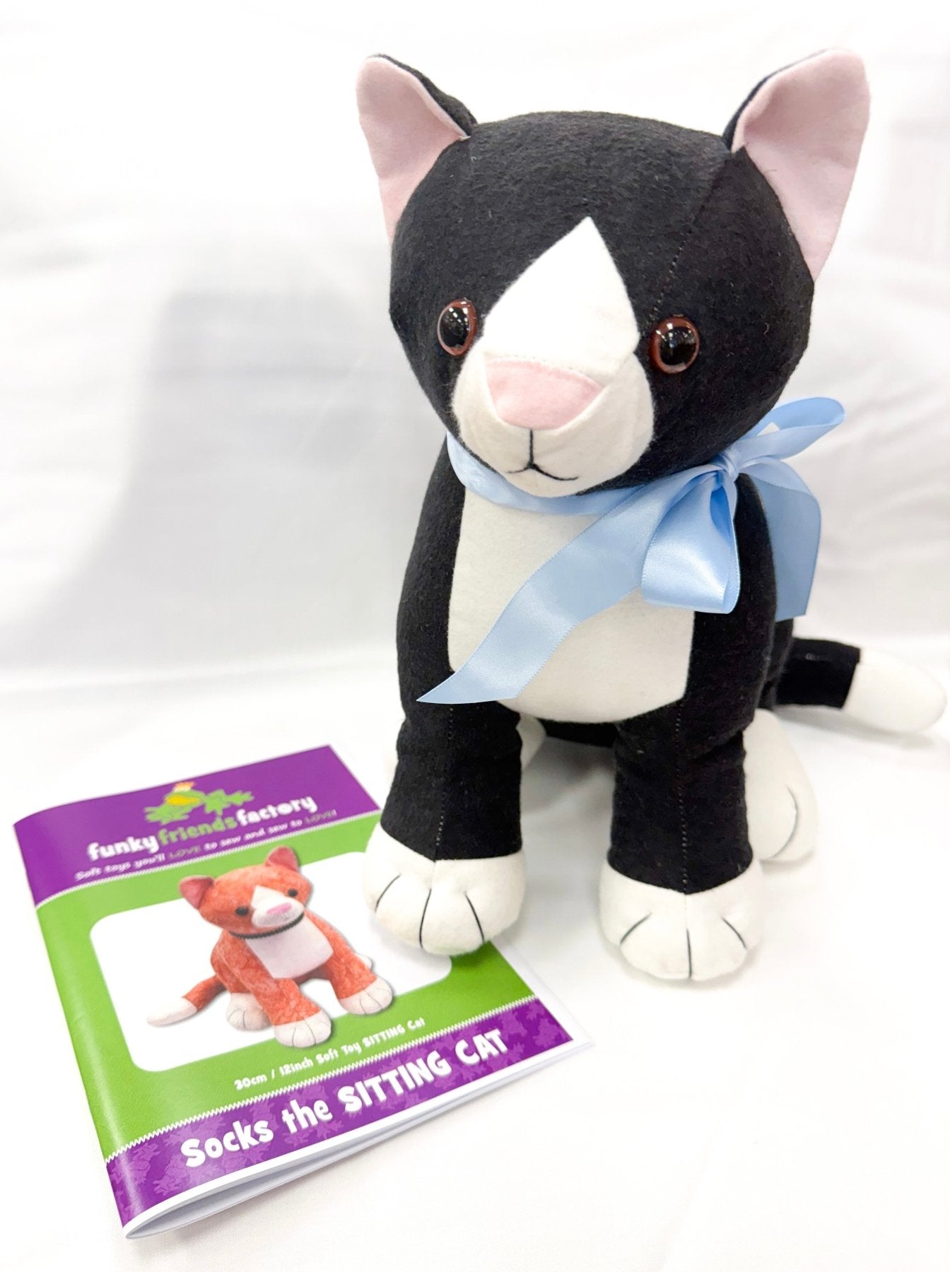 Learn to Sew Plushies Class: Socks the Sitting Cat
