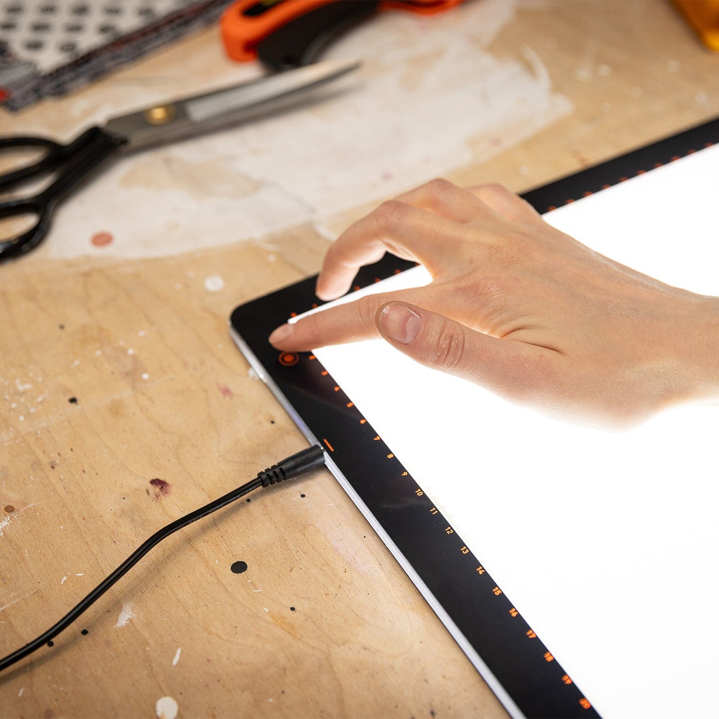 Light Pad Daylight Wafer 3 | 20.5" x 29.5"