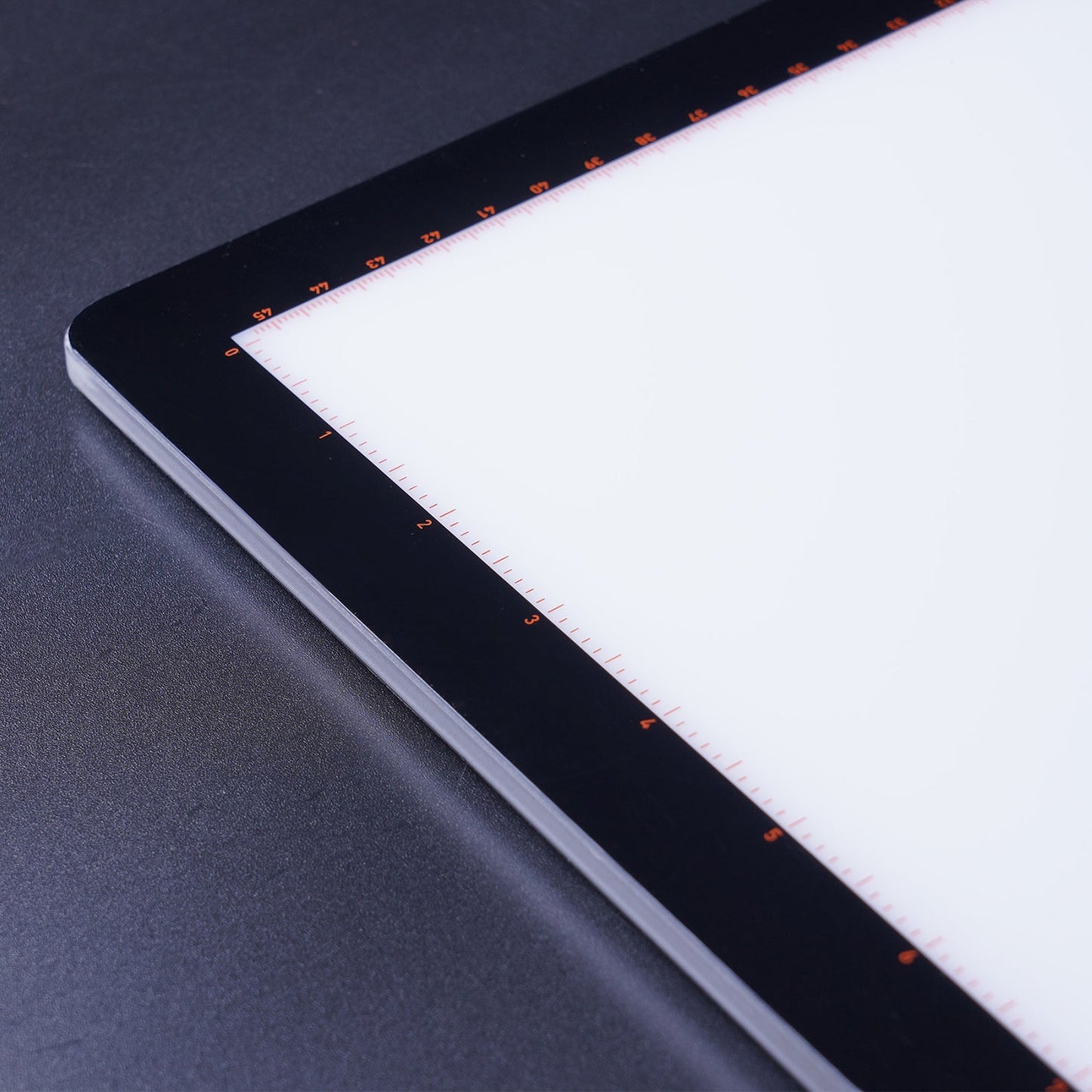 Light Pad Daylight Wafer 3 | 20.5" x 29.5"