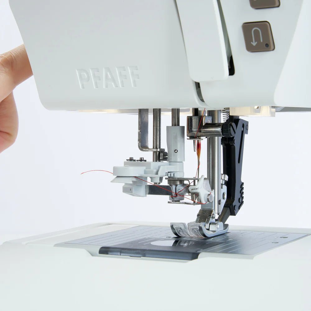 Pfaff Creative Elevate 680 Sewing Machine | Quality Sewing